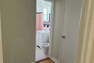 22 Mulford Pl, Hempstead, NY 11550 - Photo 5