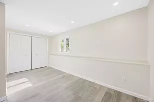 20 E 8th St, Deer Park, NY 11729 - Photo 17