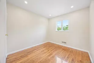 20 E 8th St, Deer Park, NY 11729 - Photo 11