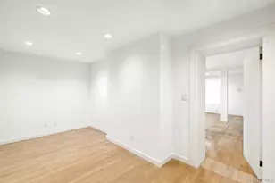 194-04 110th Rd, Saint Albans, NY 11412 - Photo 29
