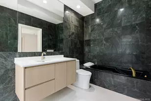 194-04 110th Rd, Saint Albans, NY 11412 - Photo 15