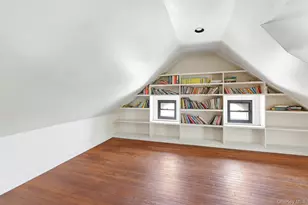 194-04 110th Rd, Saint Albans, NY 11412 - Photo 25