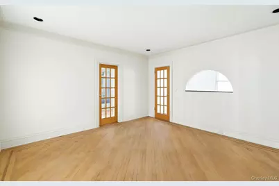 19404 110th Road, Saint Albans, NY 11412 - Photo 17