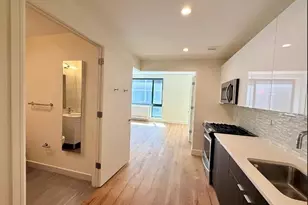 25-21 43rd Ave, Long Island City, NY 11101 - Photo 3