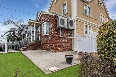 98-02 161st Avenue, Howard Beach, NY 11414 - Photo 29