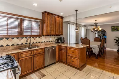 98-02 161st Avenue, Howard Beach, NY 11414 - Photo 13