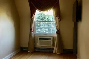 14-04 Michael Pl, Bayside, NY 11360 - Photo 7