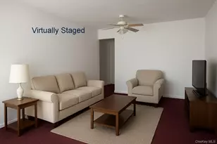 40 Christian Ave, Setauket, NY 11733 - Photo 9