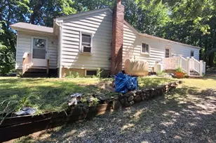 40 Christian Ave, Setauket, NY 11733 - Photo 13