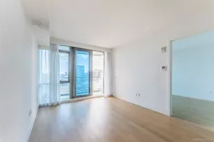 33-66 Farrington St, Flushing, NY 11354 - Photo 17