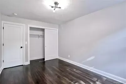 215 Kearsing Parkway, Monsey, NY 10952 - Photo 19