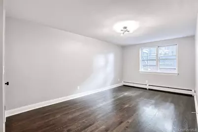 215 Kearsing Parkway, Monsey, NY 10952 - Photo 13