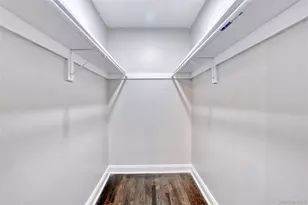 215 Kearsing Pkwy, Monsey, NY 10952 - Photo 15