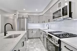 215 Kearsing Pkwy, Monsey, NY 10952 - Photo 7