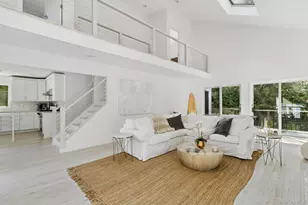 28 Ridge Rd, Wainscott, NY 11975 - Photo 3