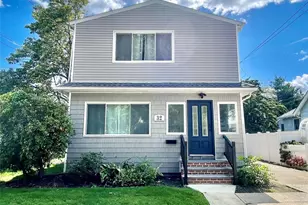 32 Beechwood St, Farmingdale, NY 11735 - Photo 3