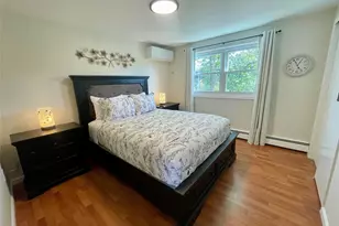 32 Beechwood St, Farmingdale, NY 11735 - Photo 19