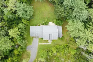 211 Meadowbrook Ln, Greenville, NY 12083 - Photo 3