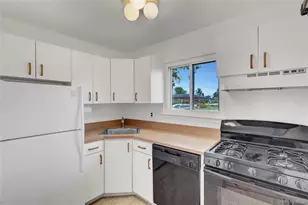 742 Deer Park Ave, North Babylon, NY 11703 - Photo 9