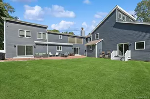 30 Lone Oak Path, Smithtown, NY 11787 - Photo 3