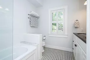 92 S Country Rd, Remsenburg, NY 11960 - Photo 21