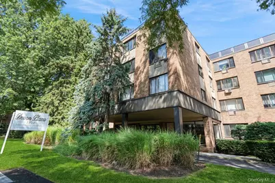 1101 Midland Avenue #403, Bronxville, NY 10708 - Photo 3