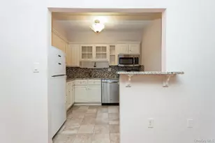 1101 Midland Ave, Bronxville, NY 10708 - Photo 11