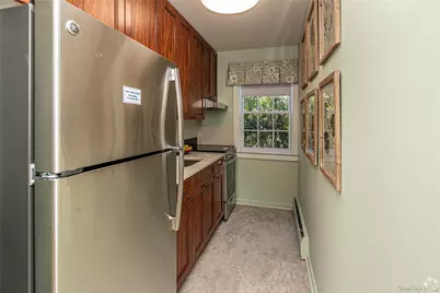 204 Milligan Road, West Babylon, NY 11704 - Photo 3