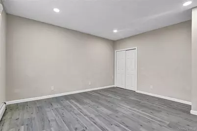 260 Cedar Court, Copiague, NY 11726 - Photo 7