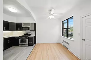 59-58 69th Pl, Maspeth, NY 11378 - Photo 19
