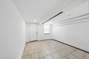 59-58 69th Pl, Maspeth, NY 11378 - Photo 29