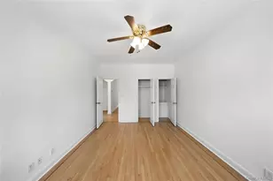59-58 69th Pl, Maspeth, NY 11378 - Photo 13