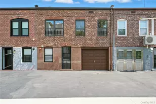 59-58 69th Pl, Maspeth, NY 11378 - Photo 3