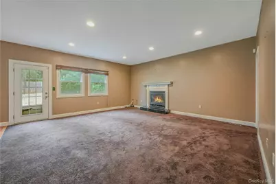 4 Skunk Hollow Road, Huntington, NY 11743 - Photo 7