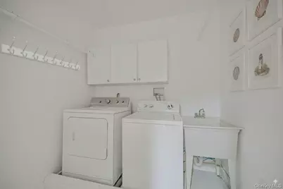 4 Skunk Hollow Road, Huntington, NY 11743 - Photo 23