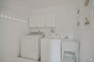 4 Skunk Hollow Rd, Huntington, NY 11743 - Photo 23