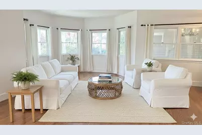 4 Skunk Hollow Road, Huntington, NY 11743 - Photo 3