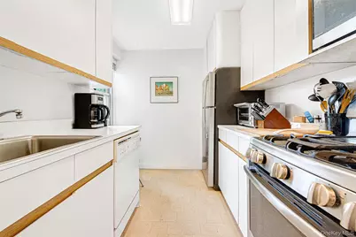 110-11 Queens Boulevard #3L, Forest Hills, NY 11375 - Photo 15