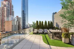 505 W 43rd St, New York, NY 10036 - Photo 23