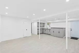 133 Trout Brook Ln, Aquebogue, NY 11931 - Photo 9