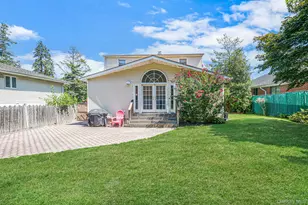 40 Valentine Ave, Glen Cove, NY 11542 - Photo 17