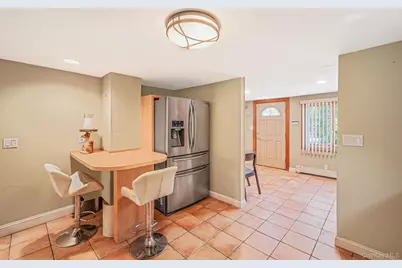 40 Valentine Avenue, Glen Cove, NY 11542 - Photo 5