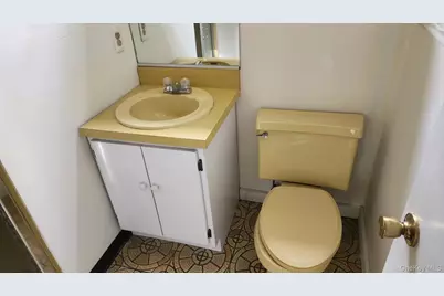 402 Hortontown Road, Hopewell Junction, NY 12533 - Photo 25