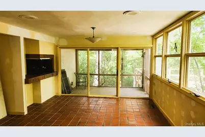 402 Hortontown Road, Hopewell Junction, NY 12533 - Photo 15