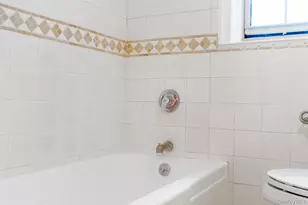 7 Chateaux Cir, Scarsdale, NY 10583 - Photo 19