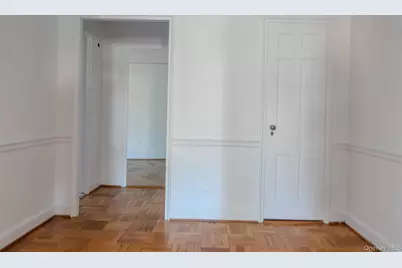 7 Chateaux Circle #7E, Scarsdale, NY 10583 - Photo 11