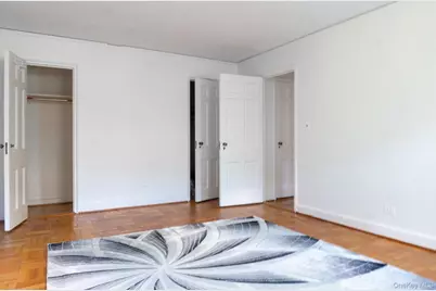 7 Chateaux Circle #7E, Scarsdale, NY 10583 - Photo 13