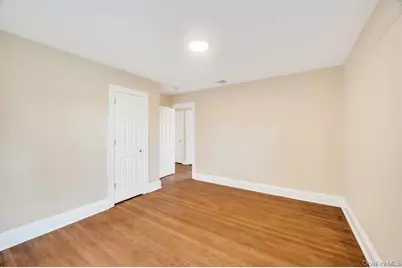 103 Calla Avenue, Floral Park, NY 11001 - Photo 27