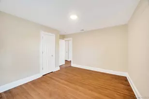 103 Calla Ave, Floral Park, NY 11001 - Photo 27