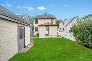 103 Calla Ave, Floral Park, NY 11001 - Photo 41